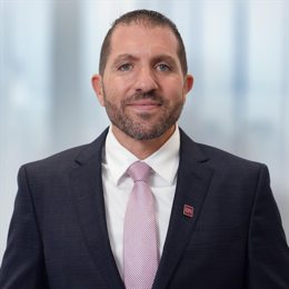 TCL电子（01070）中高端战略成效显著，2025年H1调整后归母净利润预增45%-65%